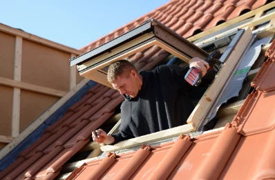 Pose de fenêtres de toit Velux à Athies